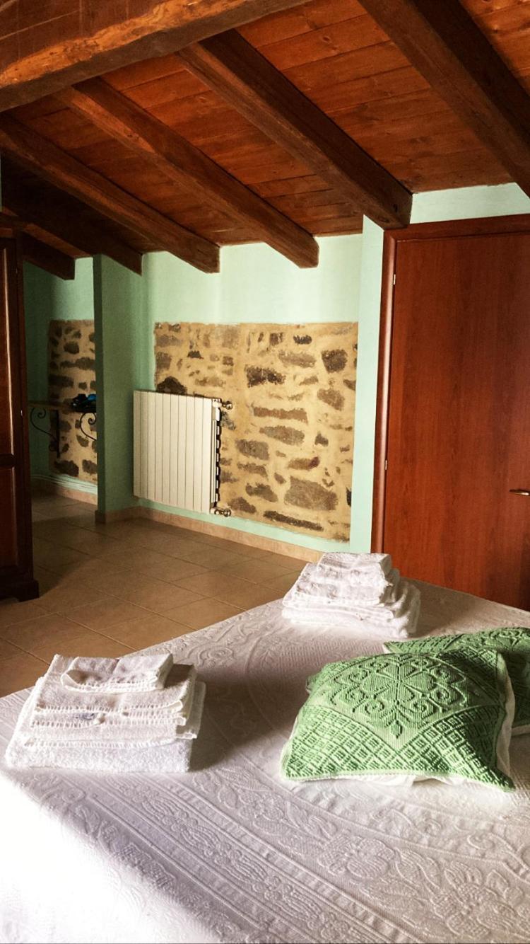 Bed and Breakfast Is Antas Orroli Zimmer foto